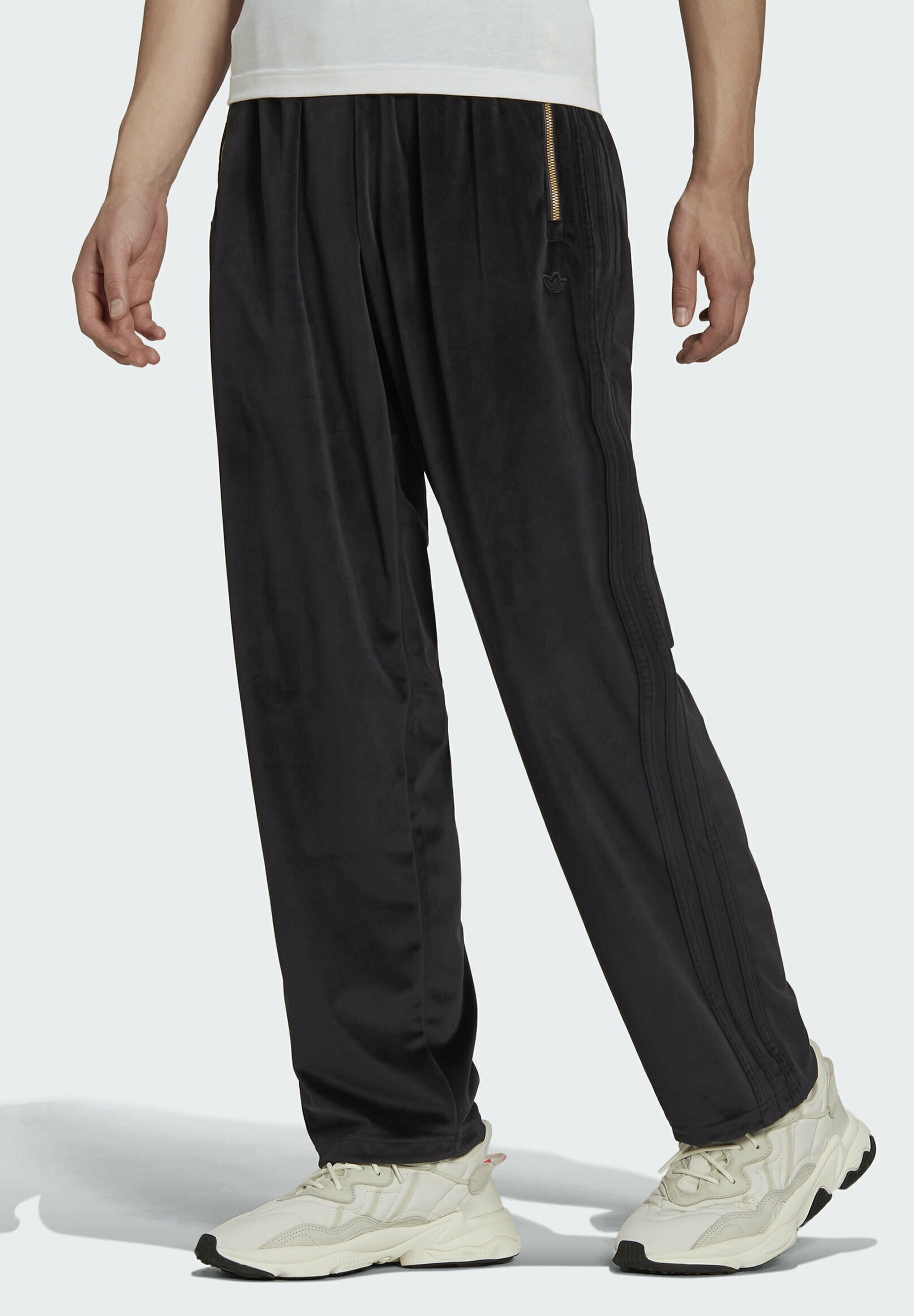 black adidas originals tracksuit bottoms mens