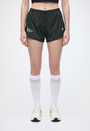 New Balance, NYC MARATHON RC ESSENTIAL SHORT 3" - Спортни шорти - black (bk)