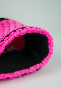 Reusch NOAH - Beanie -  knockout pink   white