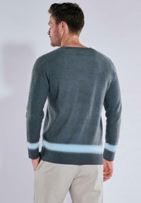 ENGBERS GERMANY Strickpullover - saphirblau