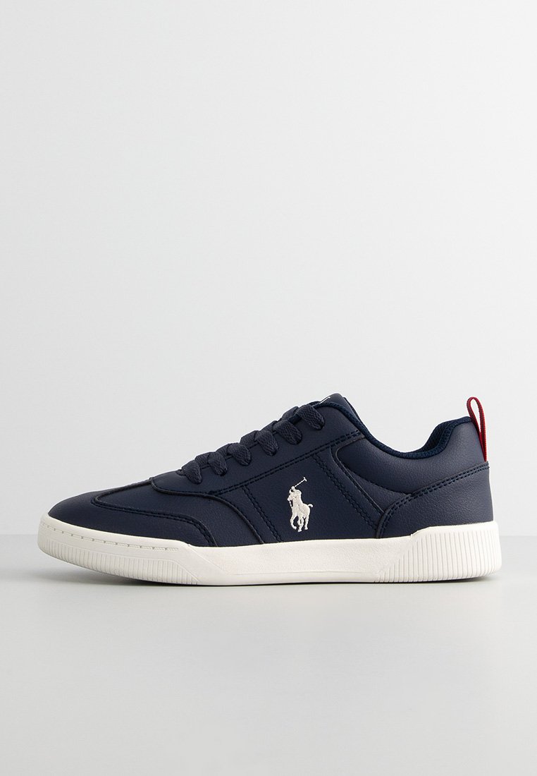 Sneakers low