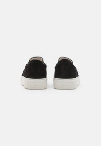 Selected Homme SLHDAVID CHUNKY  - Sapatos sem atacadores - black
