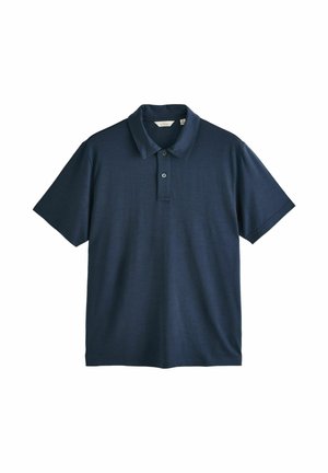 Marineblaue kurzärmelige Poloshirt mit Zwei-Knopf-Leiste und umgeschlagenem Kragen, flach auf weißem Hintergrund ausgelegt.