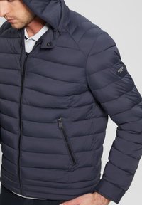Guess SUPER-STRETCH - Giacca invernale - blau