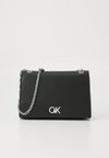 RE-LOCK MEDIUM CHAIN - Handbag - black
