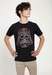 Star Wars STAR WARS: CLASSIC SUGAR SKULL VADER UNISEX - Camiseta estampada - black