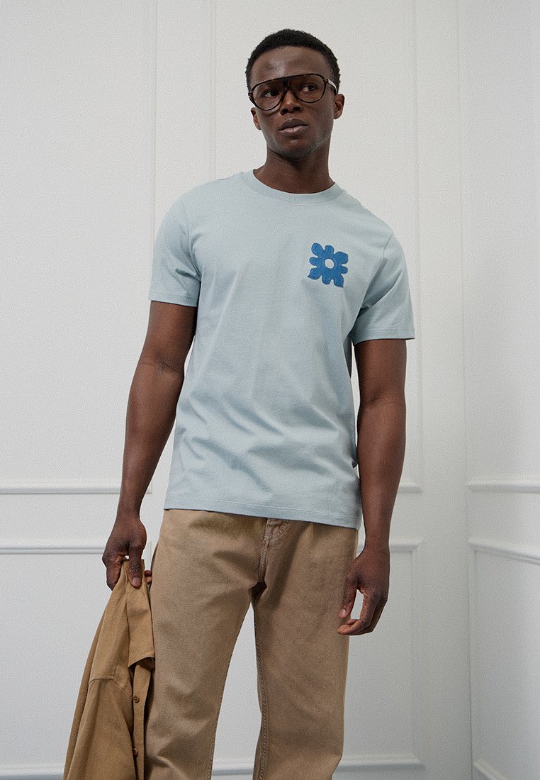 sandro T-shirt print beige