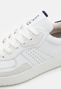 Lloyd AREL - Trainers - bianco/white/teal