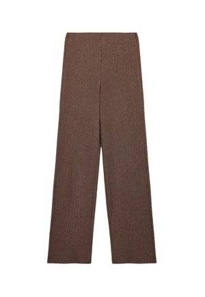 Pantalons larges marron en tissu texturé, avec une taille haute et une coupe droite. Présente des lignes épurées et sans fermetures visibles.