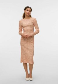 Vero Moda VMJULIA MID - Denní šaty - evening sand