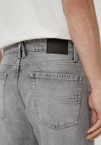 s.Oliver COMFORT - Jeansshort - steingrau