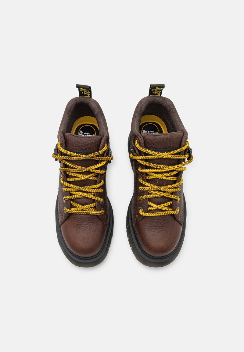 Dr. Martens WOODARD UNISEX - Sportlicher Schnürer - dark brown 
