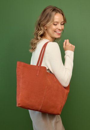 Gusti Leder, AUREA UNISEX - Shopping Bag - orange