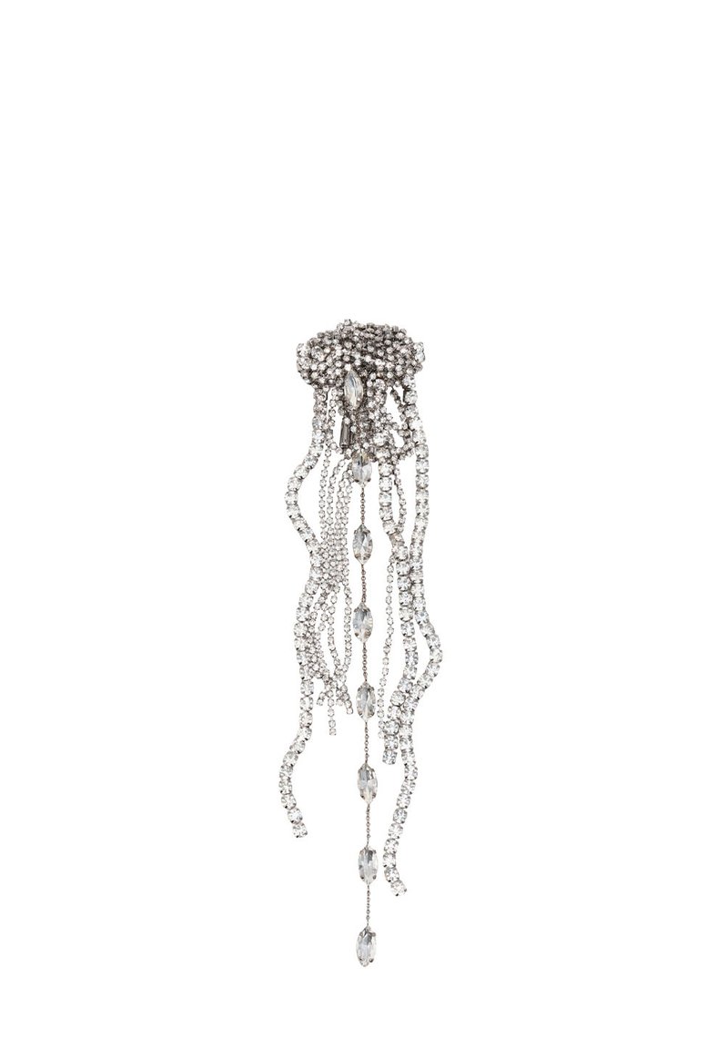 Srebrna ozdoba do włosów zaprojektowana tak, aby przypominać meduzę, z opadającymi pasmami cyrkonii i wydłużonymi akcentami z koralików.