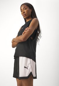 Puma ARC-HITECT SHORT - Αθλητικό σορτς - white