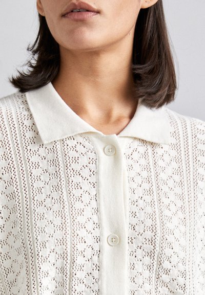 Holzweiler SHIRT - Button-down blouse - white