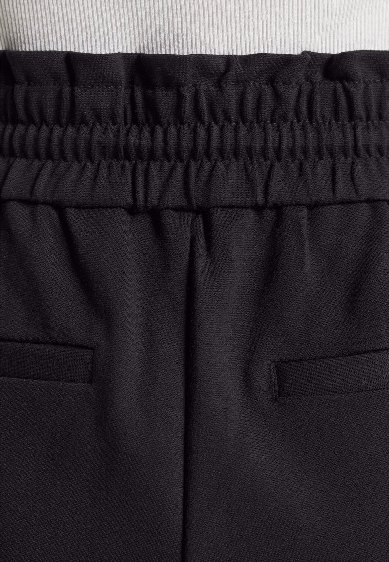 Damen Kleider | Vero Moda Petite VMEVA Shorts black/schwarz - CV24115 Damen Kleider | Vero Moda Petite VMEVA Shorts black/schwarz - CV24115