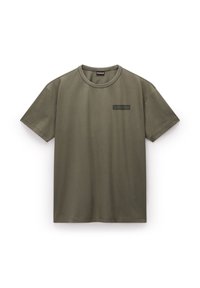 Unselected, tea leaf ga