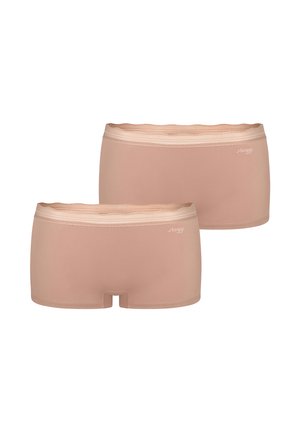 Zwei Paar beige nahtlose Damen-Boxershorts mit glattem Bund und kleinem Sloggi-Logo auf der Vorderseite.