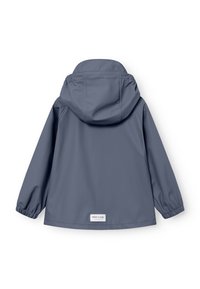 Grau wasserfeste Jacke mit Kapuze, ausgestattet mit elastischen Bündchen und einem Etikett am unteren Saum. Glatte Textur, leichtes Design.