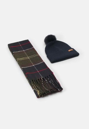 DOVER BEANIE HAILES SCARF GIFT SET - Scarf - classic