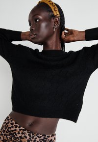 Vero Moda VMYEN ONECK - Maglione - black