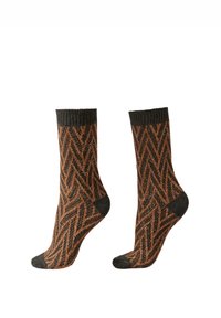 Braune und schwarze Socken mit Fischgrätenmuster und gerippten Bündchen, aus strukturiertem Stoff. Socken in Knöchellänge mit verstärkten Fersen und Zehen.