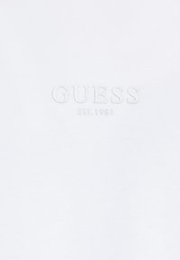 Thumbnail Image 5