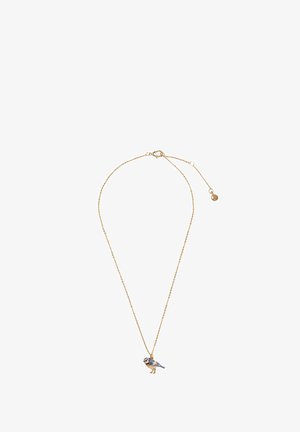 Kaulaketju kultasävyisellä linnun riipuksella, jossa on sinisiä, oransseja ja valkoisia yksityiskohtia, hienolla ketjulla, jonka pituutta voi säädellä.