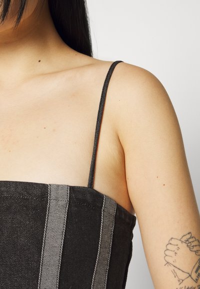 KOCHÉ Débardeur - black