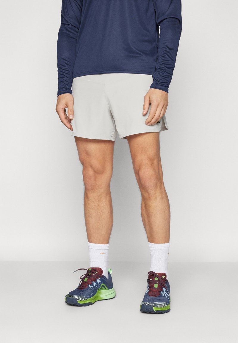 Nike Performance SECONDSUNRISE - Sporta šorti - lt iron ore/black