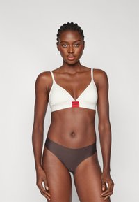 HUGO TRIANGLE RED LABEL - Triangel-BH - offwhite