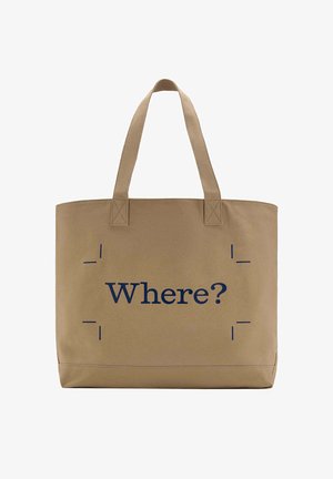 Bolsa tote de lona beige con dos asas, con la palabra "¿Dónde?" en azul marino centrada en un lado.