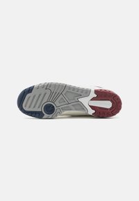 New Balance BB550 UNISEX - Tenisice - white
