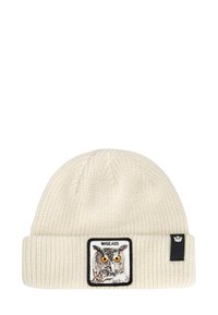 Berretto lavorato a maglia color crema con risvolto, dotato di un patches ricamato che rappresenta un gufo e il testo "WISE ASS". Texture morbida e design caldo.