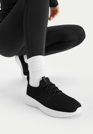 Sprandi, - Sneakersy niskie