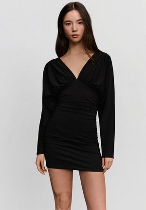Bershka Etui-jurk - black
