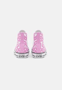converse summer floral
