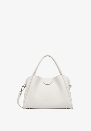 Borsa a mano in pelle bianca con un design curvo e manici superiori. Presenta una tracolla rimovibile e un logo goffrato discreto.