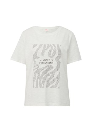 White cotton t-shirt with a loose fit, featuring a dotted design and the text "MINDSET IS EVERYTHING" in the center. Short sleeves.