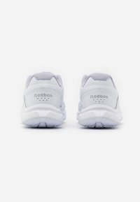 Reebok WALK ULTRA 7 DMX MAX - Sportieve wandelschoenen - white/grey