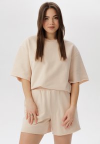 Laurella NAOMA SET - Šortky - beige