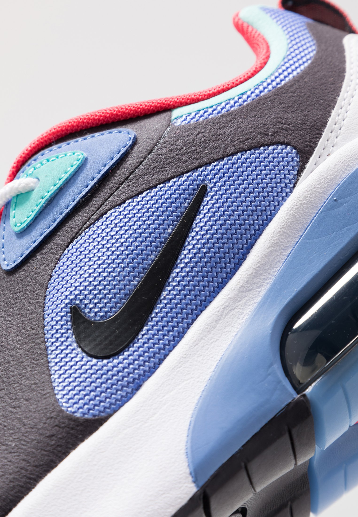 air max 200 royal pulse