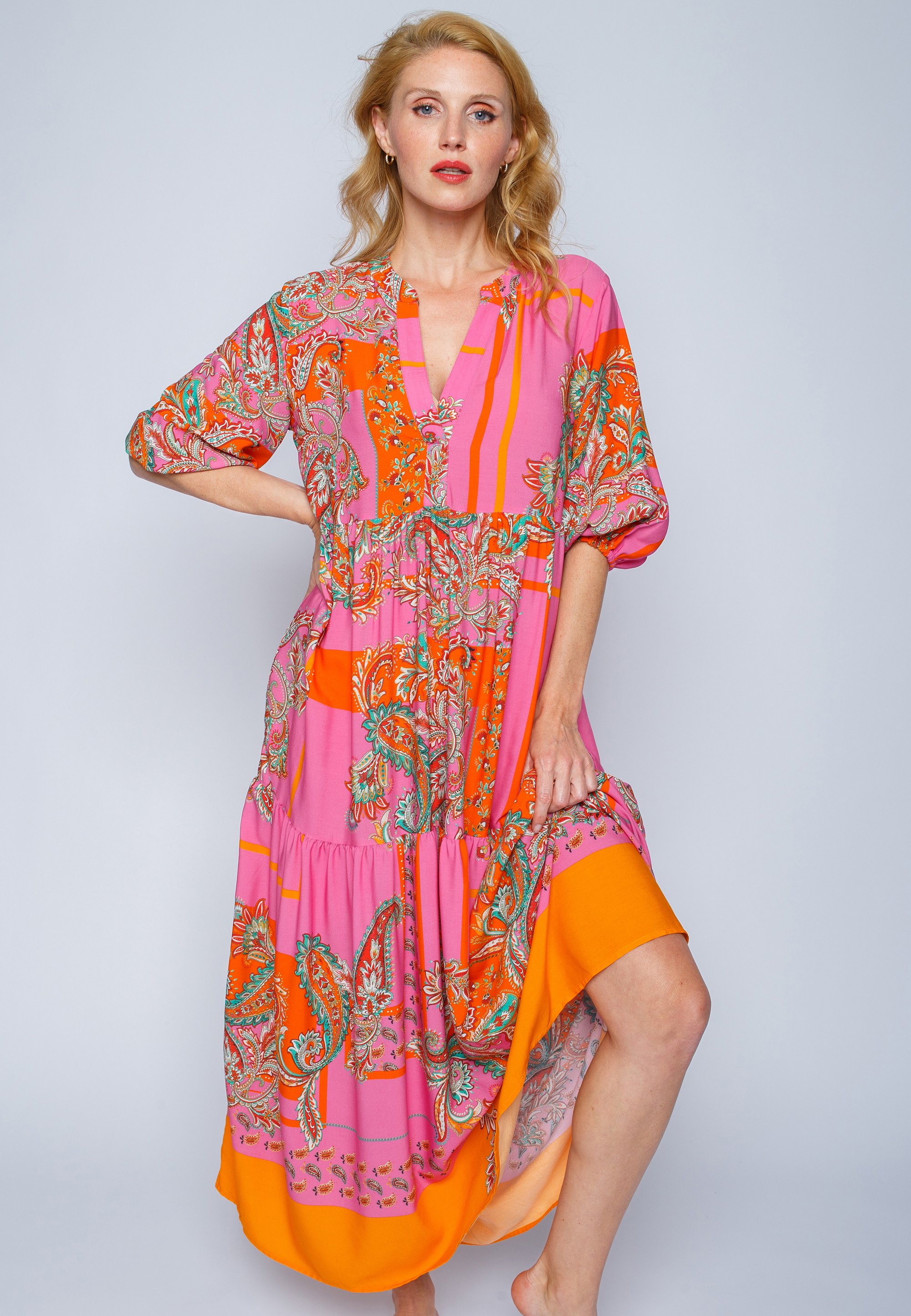 Emily van den Bergh Maxi dress - pink orange scarf/multi-coloured - Zalando
