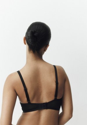 Next, REGULAR FIT - NON PAD BALCONY INVISIBLE BONDED MESH 2 PACK BRA - Balconette bra - black pink
