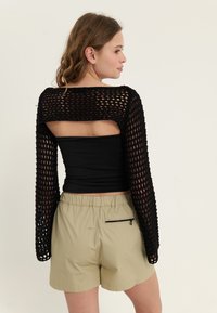 Even&Odd Camisola - black