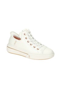 Weiße Ledersneaker mit rosegoldenen Ösen, runder Spitze, flacher Gummisohle und genähten Details an den Seiten. Atmungsaktives Innenfutter.