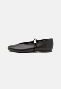 TUTU - Balerinke s trakom oko gležnja - black