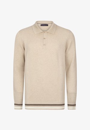 Beige langärmliges Strick-Poloshirt mit strukturiertem Diamantmuster, dreiknöpfiger Blende und gestreiften Bündchen sowie Saum in Braun- und Cremetönen.