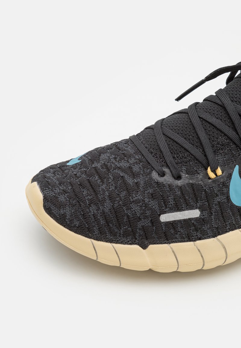 wmns nike free rn 5.0